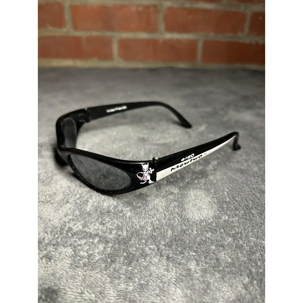 Vintage 1990 Pokemon Sunglasses Youth Size Nintendo Mew Two #150 Rare 90s